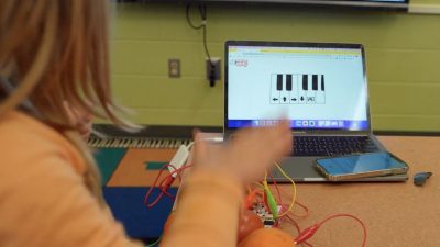 After-school program blends arts and robotics to spark students' interest in STEAM education